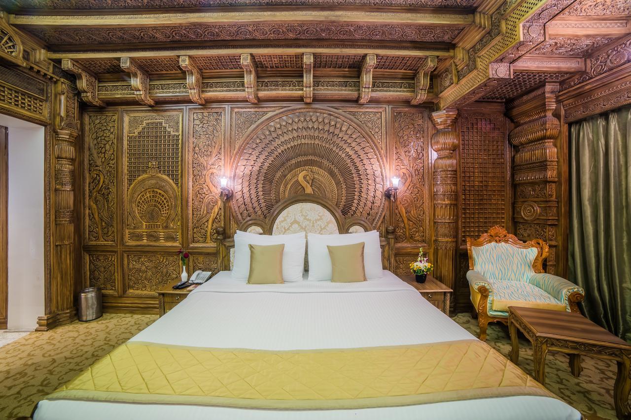 Ramoji Film City- Sitara Luxury Hotel Pedda Ambarpet Eksteriør billede