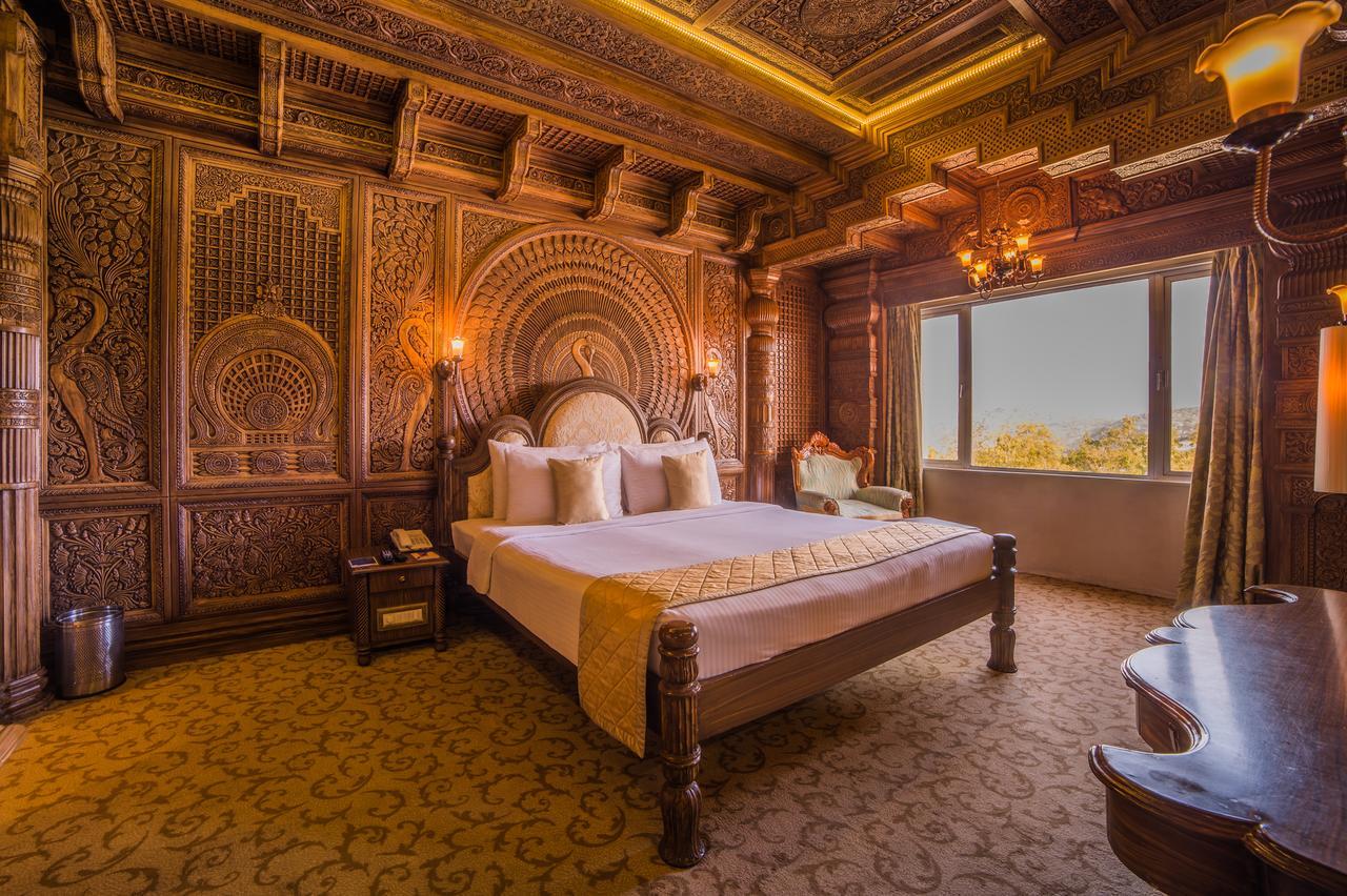 Ramoji Film City- Sitara Luxury Hotel Pedda Ambarpet Eksteriør billede