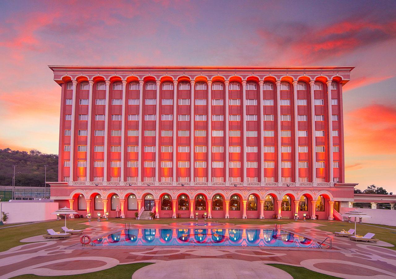 Ramoji Film City- Sitara Luxury Hotel Pedda Ambarpet Eksteriør billede