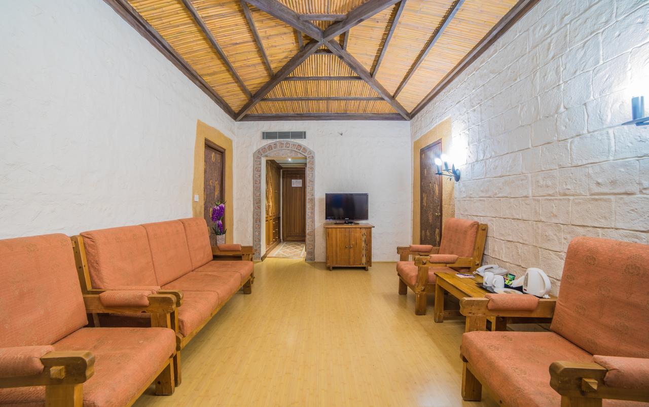 Ramoji Film City- Sitara Luxury Hotel Pedda Ambarpet Eksteriør billede