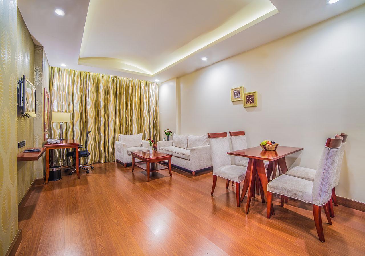 Ramoji Film City- Sitara Luxury Hotel Pedda Ambarpet Eksteriør billede